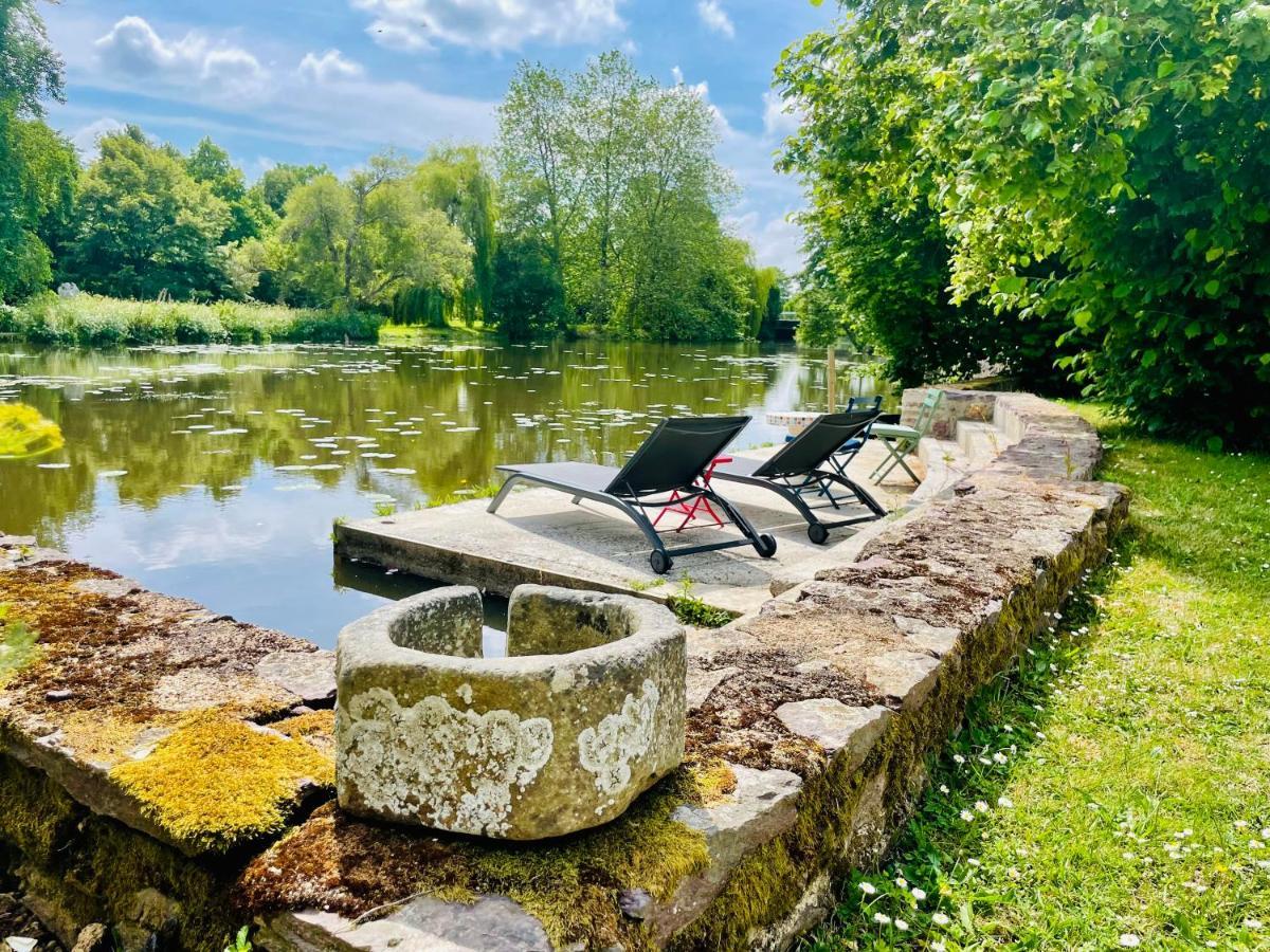 Le Moulin De Bury, Maison De Campagne Au Bord De La Riviere A 13 Kms Au Sud De Rennes Chavagne エクステリア 写真